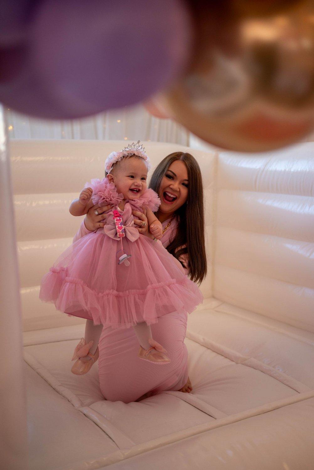 carousel-hero-element image-10