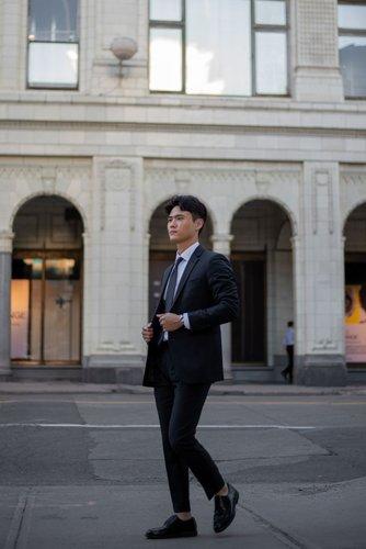 mobile - carousel-hero-element image-4