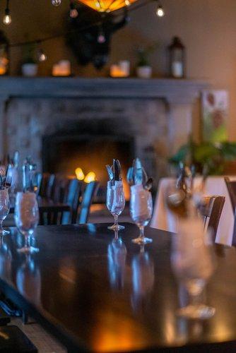 mobile - carousel-hero-element image-3