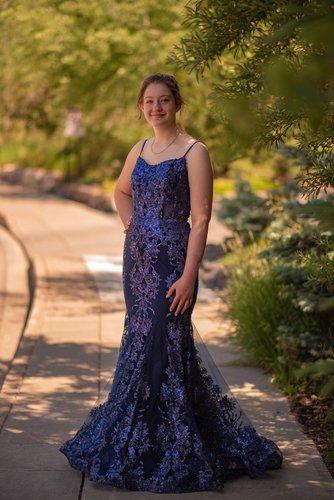 mobile - carousel-hero-element image-6