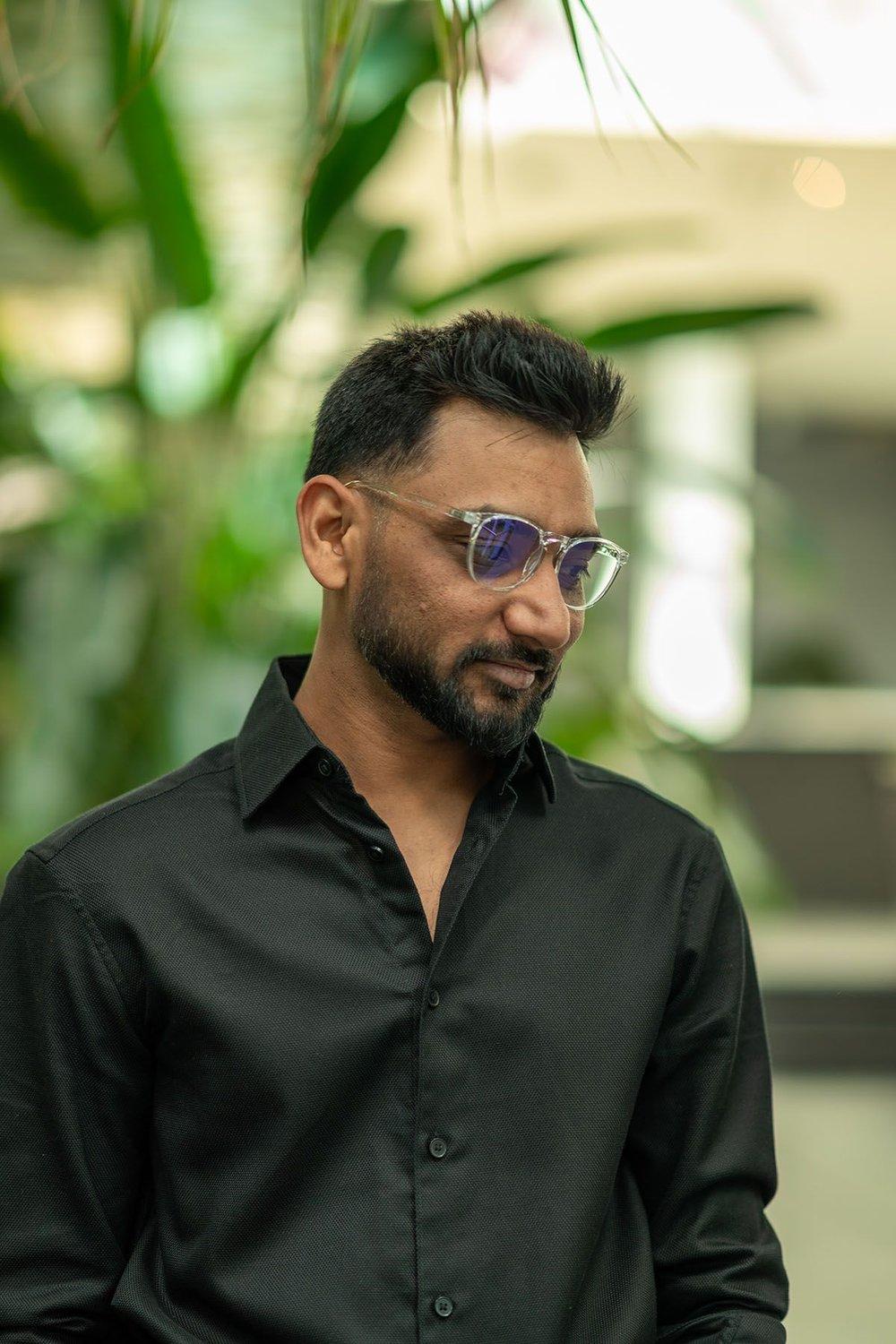 carousel-hero-element image-5