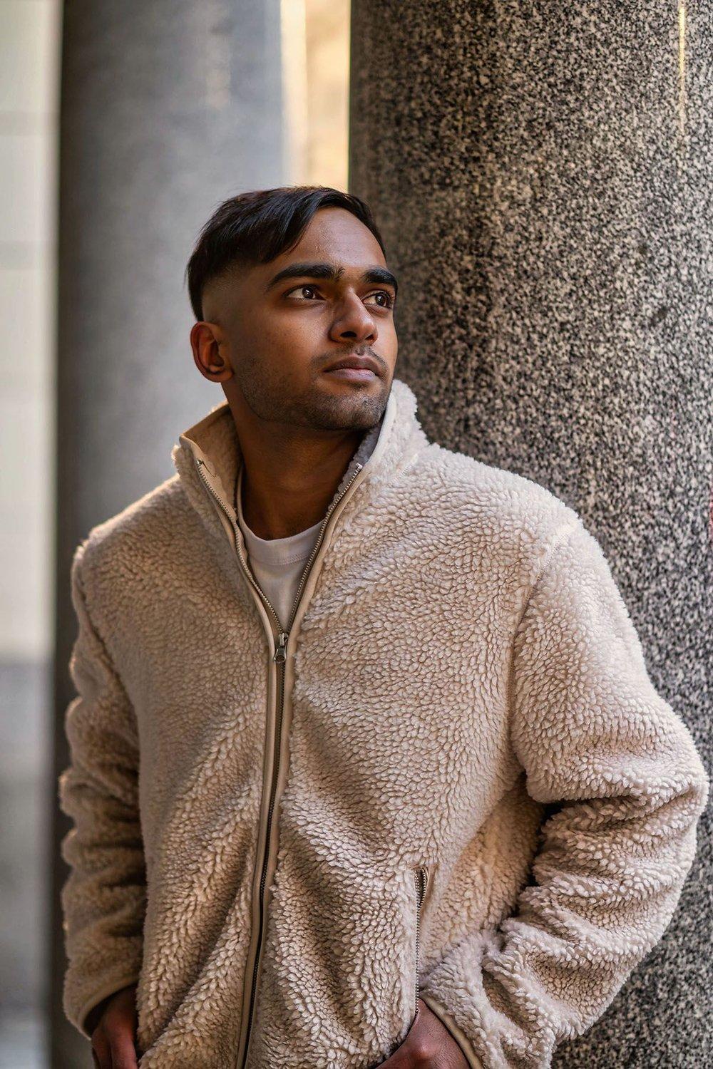 carousel-hero-element image-5