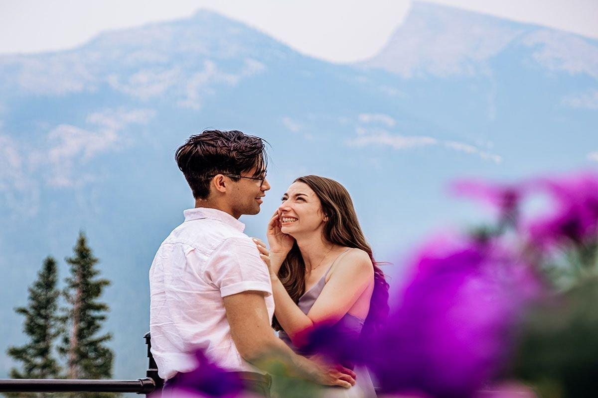 carousel-hero-element image-0