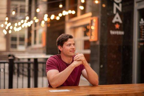 mobile - carousel-hero-element image-0